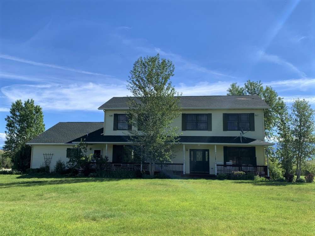 listing-60e780f9e3890-HorseProperty001.jpg