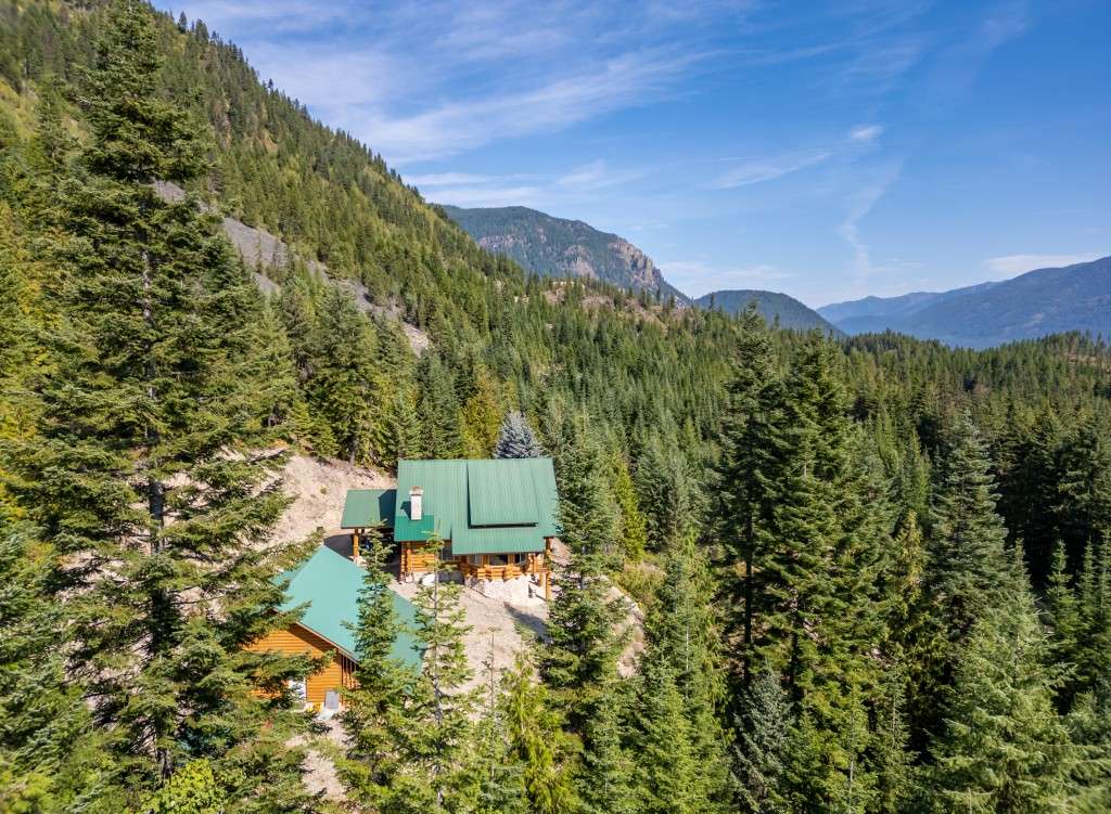 listing-66d0abe905bdf-DJI_0553-HDR.jpg