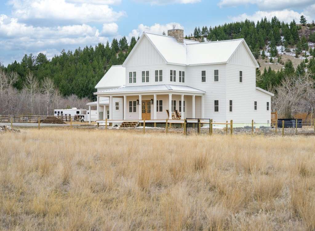 listing-682de75644e02-1.jpg