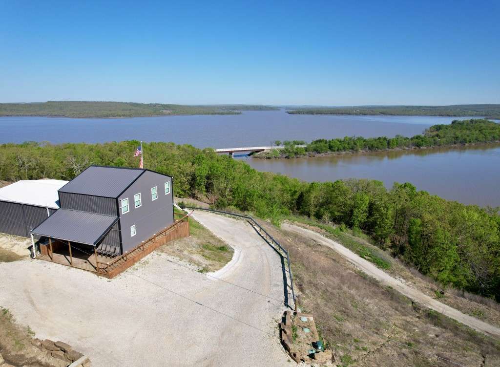 listing-685025642ba51-dji_fly_20250411_095722_455_1744383957964_photo.jpg