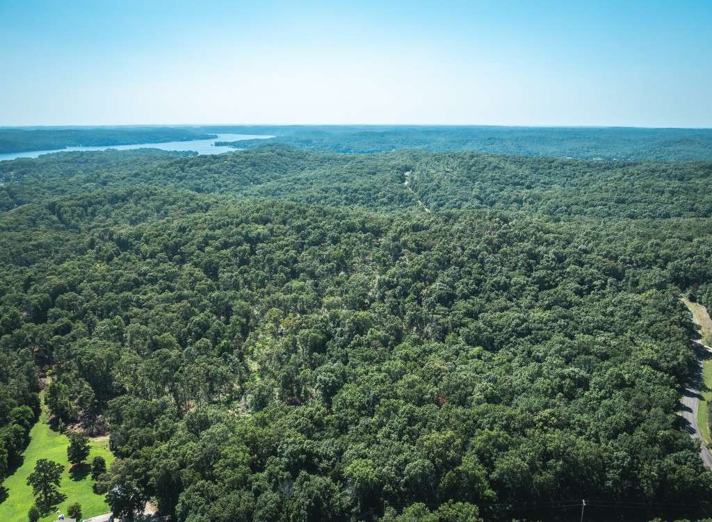 listing-6894f0d57a043-DJI_20250722042538_0078_D.jpg