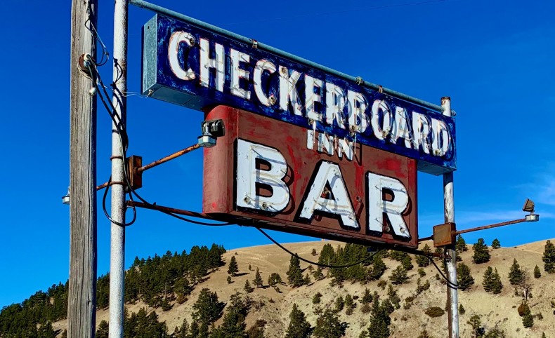 Checkerboard Inn and Bar