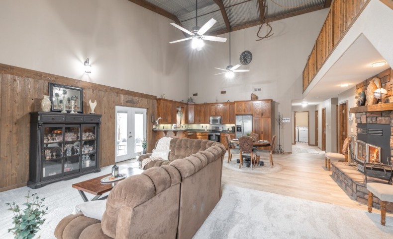 3505 Highway 50