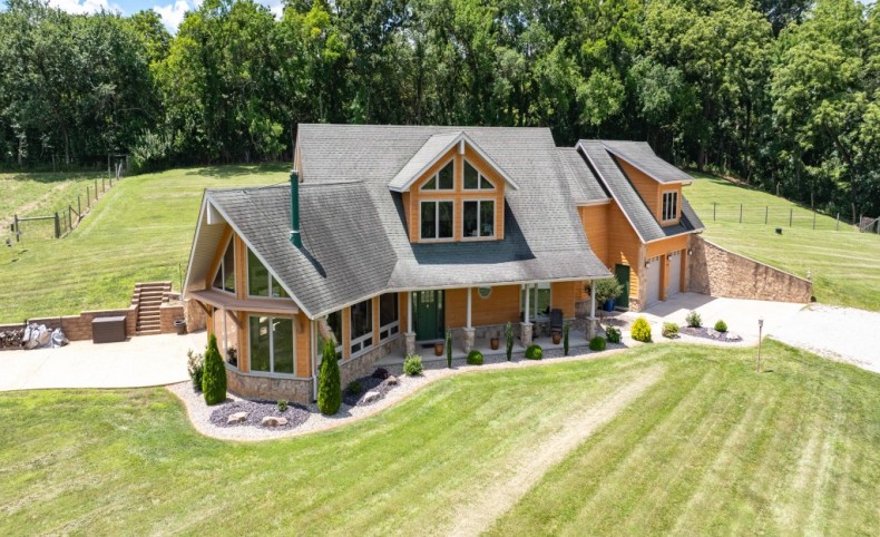 2445 Seiler Rd.